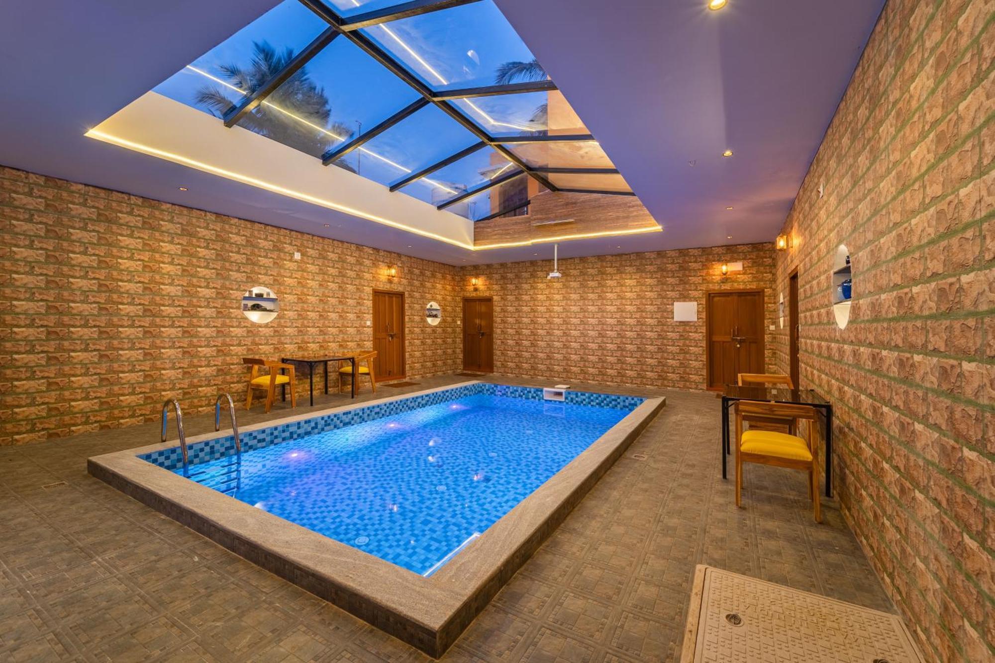 Teak Leaf Gateway Villa With Swimming Pool Indoor Games Kālapettai Kültér fotó