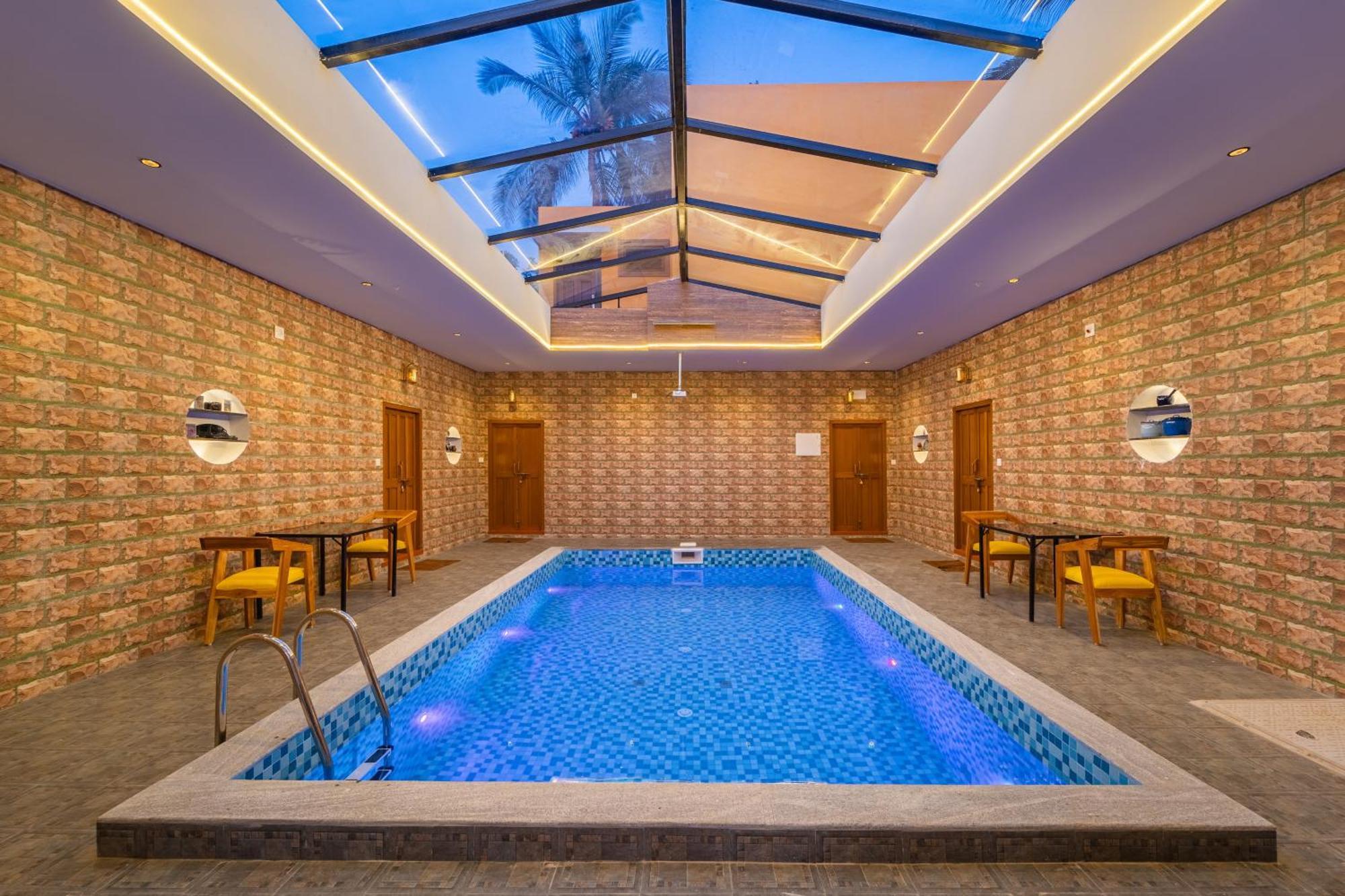 Teak Leaf Gateway Villa With Swimming Pool Indoor Games Kālapettai Kültér fotó